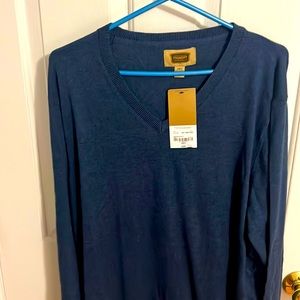 NEW! Big & Tall V-Neck Sweater (2XLT).